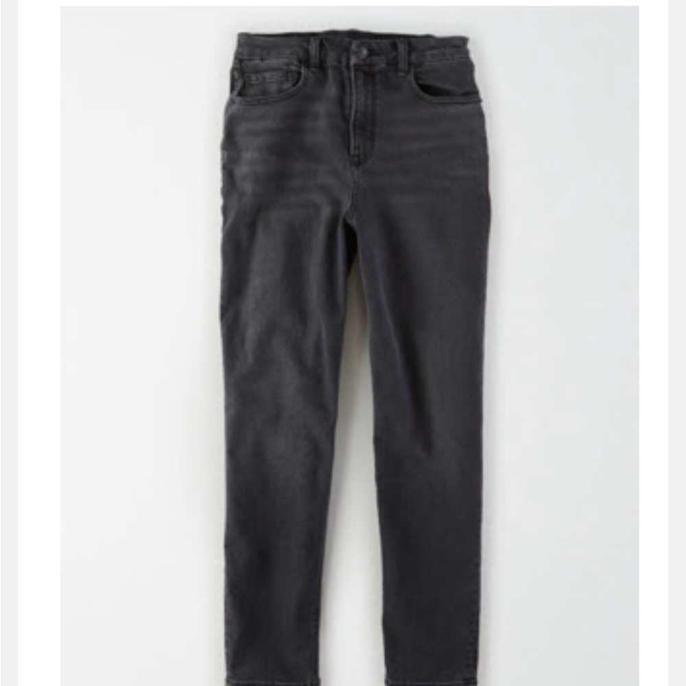 American Eagle Stretch Curvy Mom Jeans in Charcoal X-Short